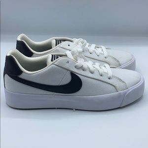 Nike Court Royale AC Women's CD5405-100 - Size 7